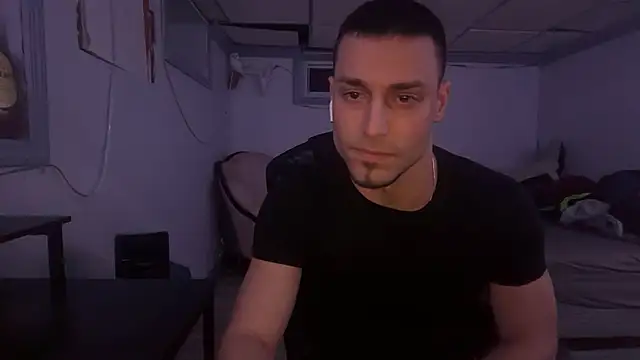 hot_shot_13 live sex cam