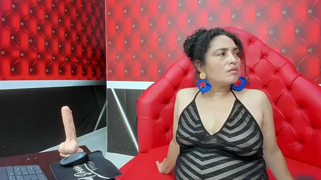 Bianca_Millf's cam snapshot