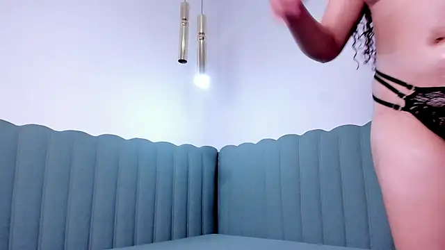 ZiaCarter_'s cam snapshot