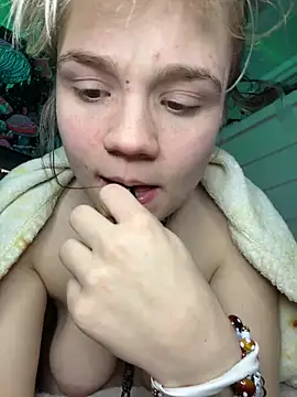 Cutiepiespanks live sex cam