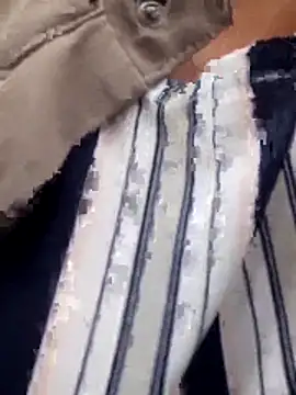 Yummykimkhae88's cam snapshot