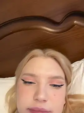 AmmyHot live sex cam