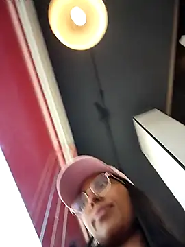 SheenaBrooke live sex cam