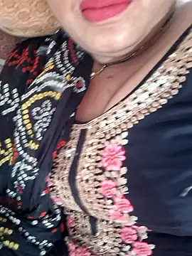 MissGitanjali's cam snapshot