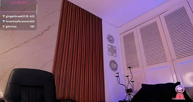 Emiilycollins live sex cam