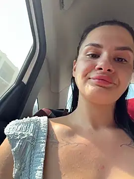 MiraReach live sex cam