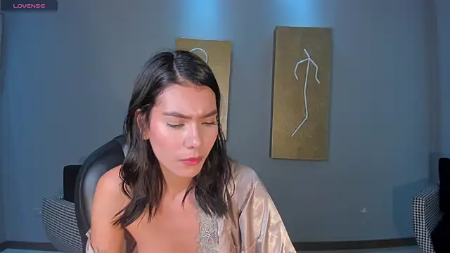 NiaSalvatore's cam snapshot