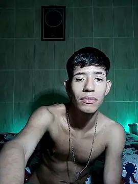 dareck_18 live sex cam