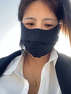 mi-ki1314 live sex cam