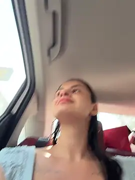 MiraReach live sex cam