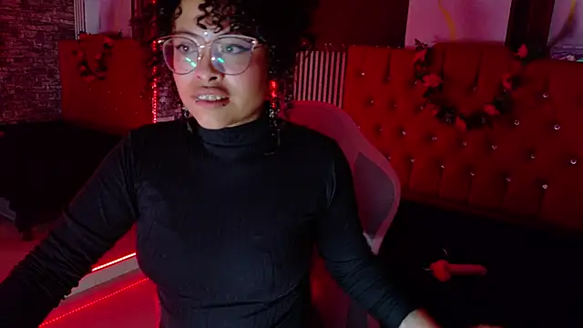 mia_hernnandez's cam snapshot