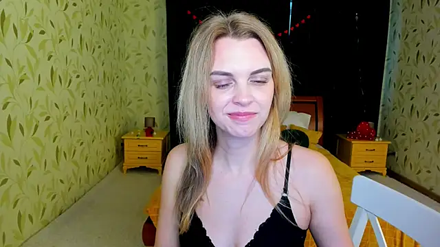 LunaFlinn's cam snapshot