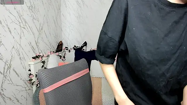 Alisa__Hall's cam snapshot