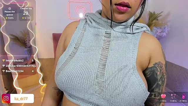 kendra_tay's cam snapshot