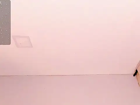 kylie1_ls's cam snapshot