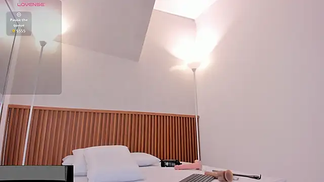 nicol_giraldoo's cam snapshot