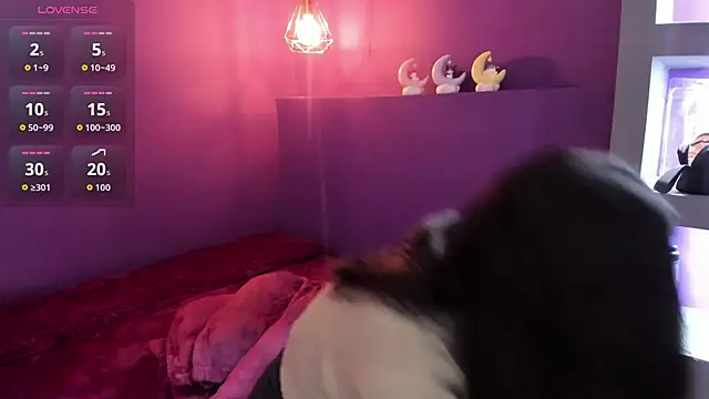 Isabella_Crofts's cam snapshot