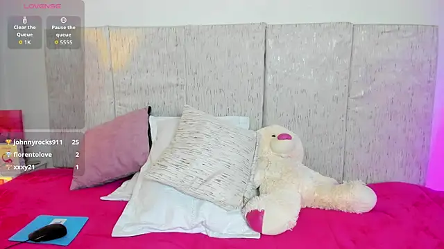 Abby_pink1's cam snapshot