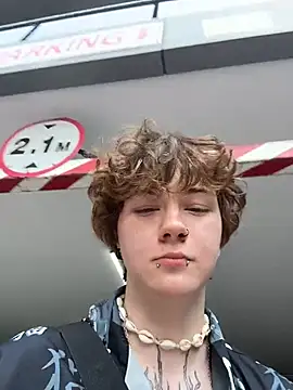 IceMur's cam snapshot