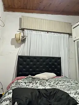 Babylovetierna1 live sex cam