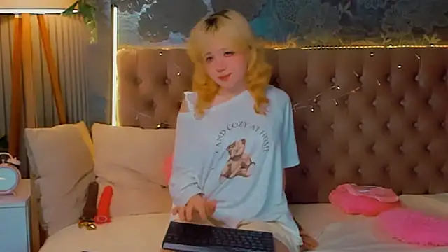 EmilyAngells live sex cam