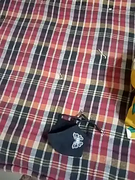 nanibabu7999's cam snapshot