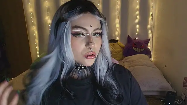 maliciaXpoison's cam snapshot