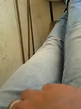 Bigdickowner08 live sex cam