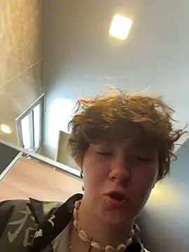 IceMur's cam snapshot