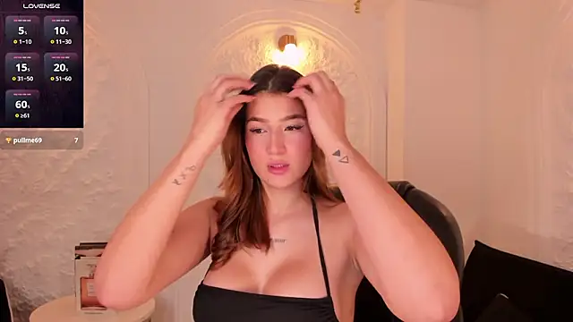 BellaThompsonX's cam snapshot