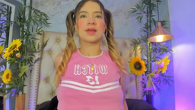 LittleeJaz's cam snapshot