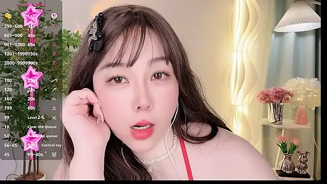 Liz-nn's cam snapshot