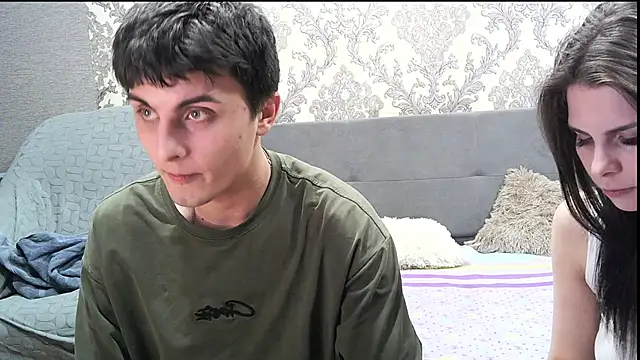 AmandaCouple's cam snapshot