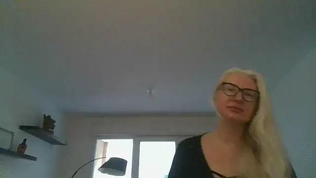 _Llinna_me's cam snapshot