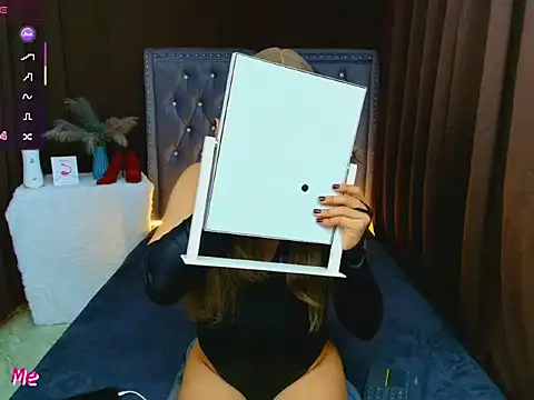 Clea_Moore live sex cam