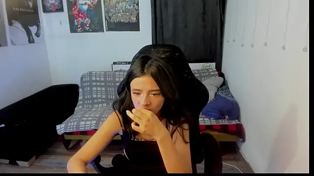 Candy__Girll18's cam snapshot