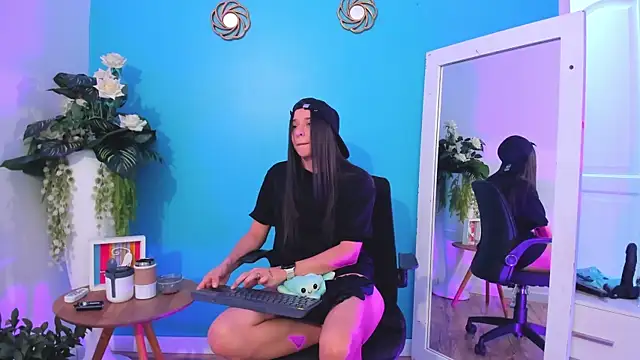 ViictoriiaSaenz live sex cam