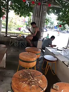 ArjunNguyen live sex cam