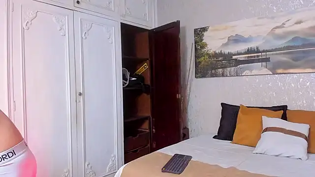 Tyler_durten live sex cam