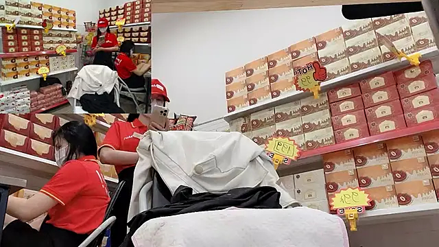 Sayuri_Satou live sex cam