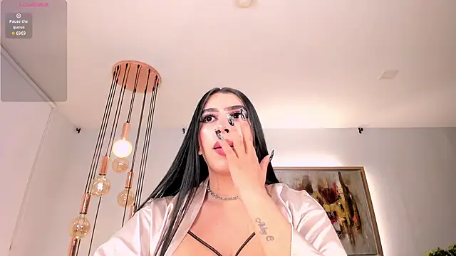 LeahLombardi_ live sex cam