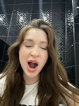 cuteeyesbaby live sex cam