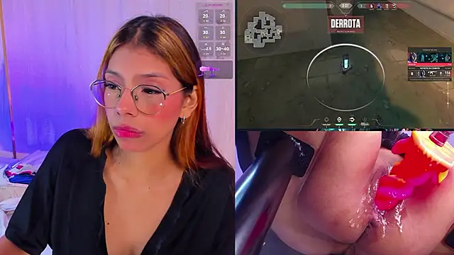 LunaAridi live sex cam