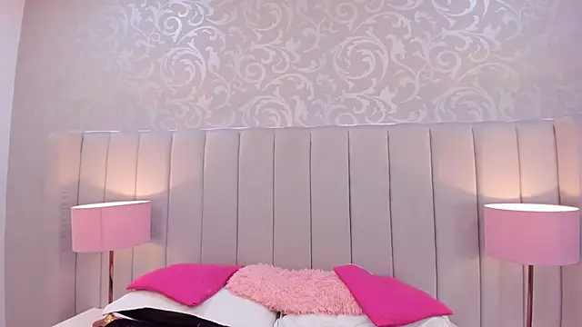 Raven1fox's cam snapshot