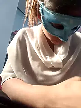 Amrita_Love's cam snapshot