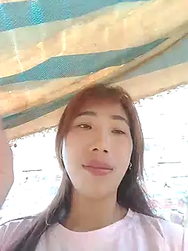 Vycute9900 live sex cam