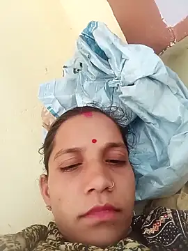 Karishma_singh's cam snapshot