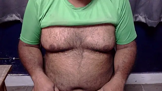 hairysubcub_70 live sex cam