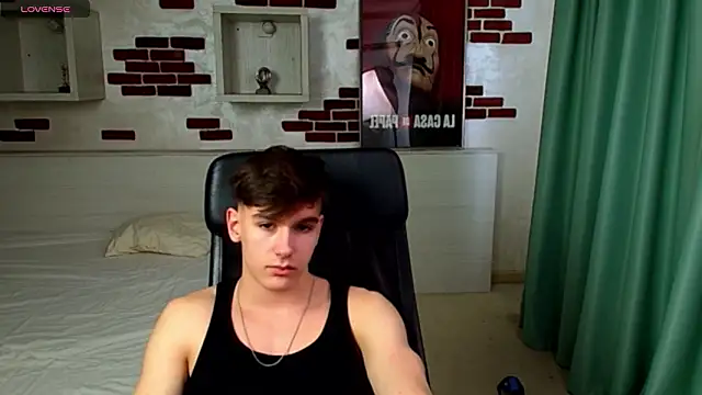 BradyFlint live sex cam