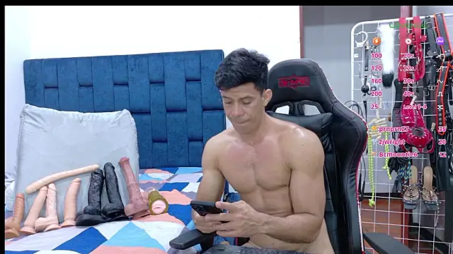 JoseRumbero26 live sex cam